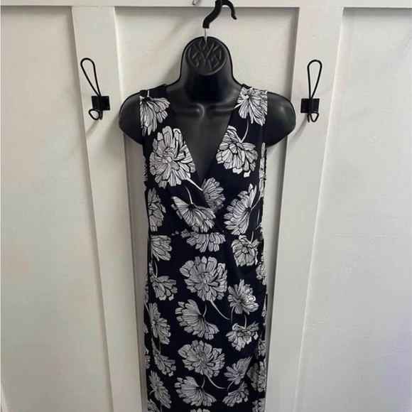 Motherhood Maternity Women's Black White Floral Dress Size Small - Picture 4 of 5